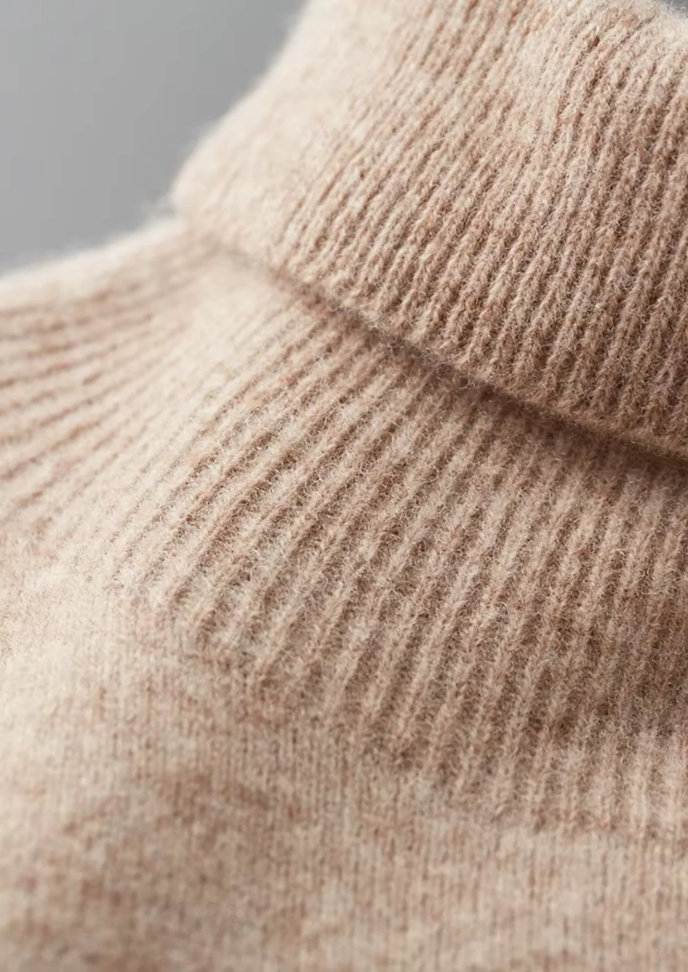 SOHO WOOL CLASSIC ROLLNECK