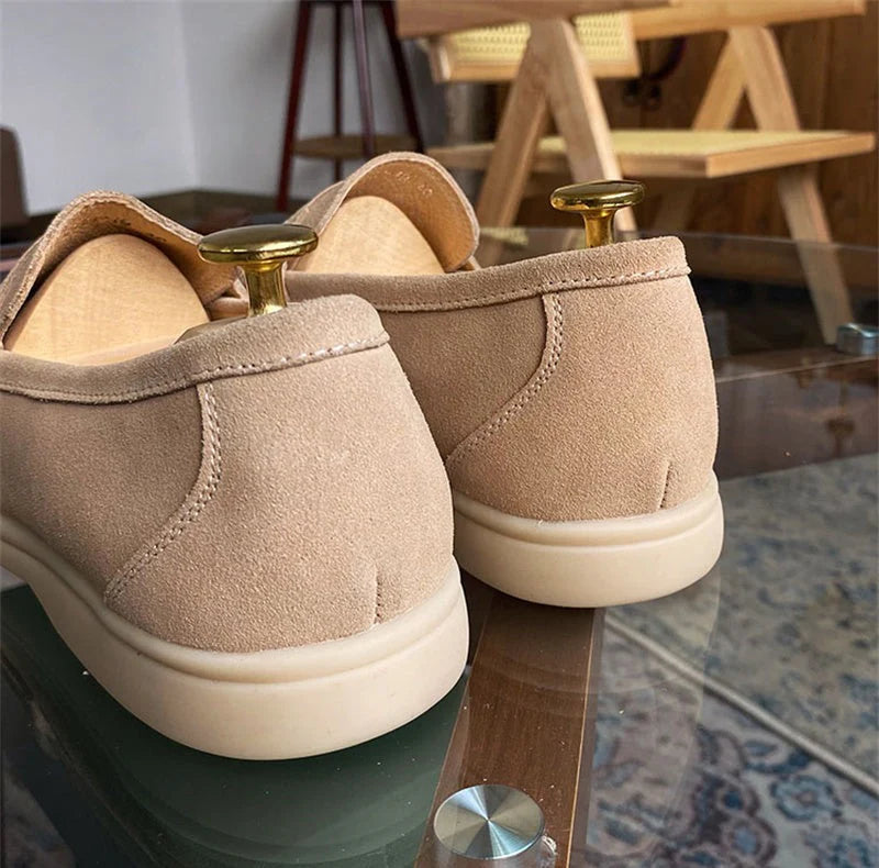 NOIRÉ SUEDE LOAFER