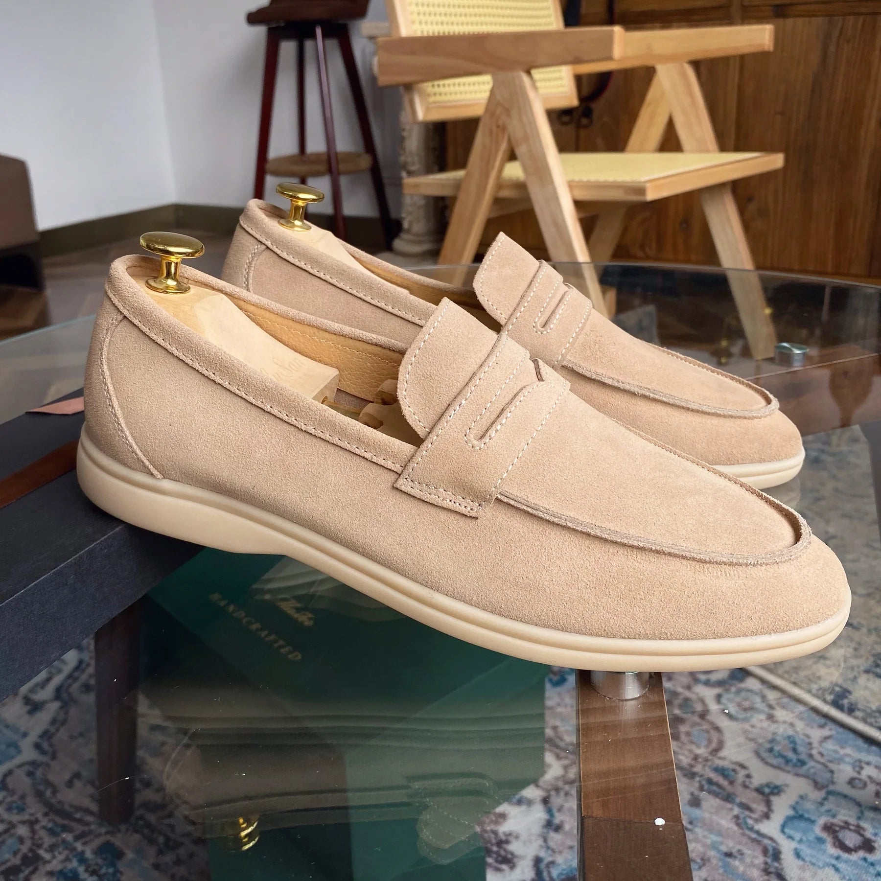 NOIRÉ SUEDE LOAFER