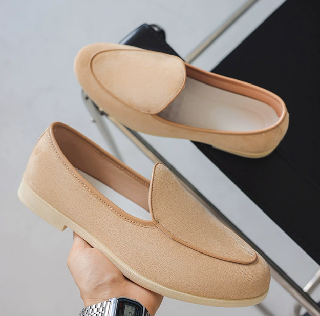 ALMAREN SUEDE LOAFER