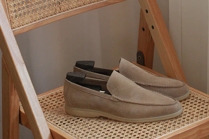 LUNOR SUEDE LOAFER